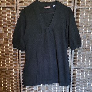 Elegant Black V-Neck Sweater for Women